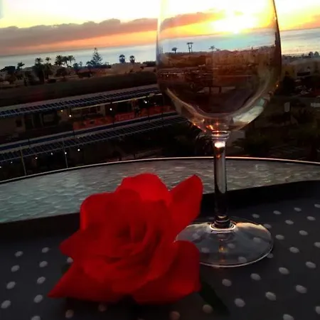 Апартаменты Ocean View Elegant Magic *